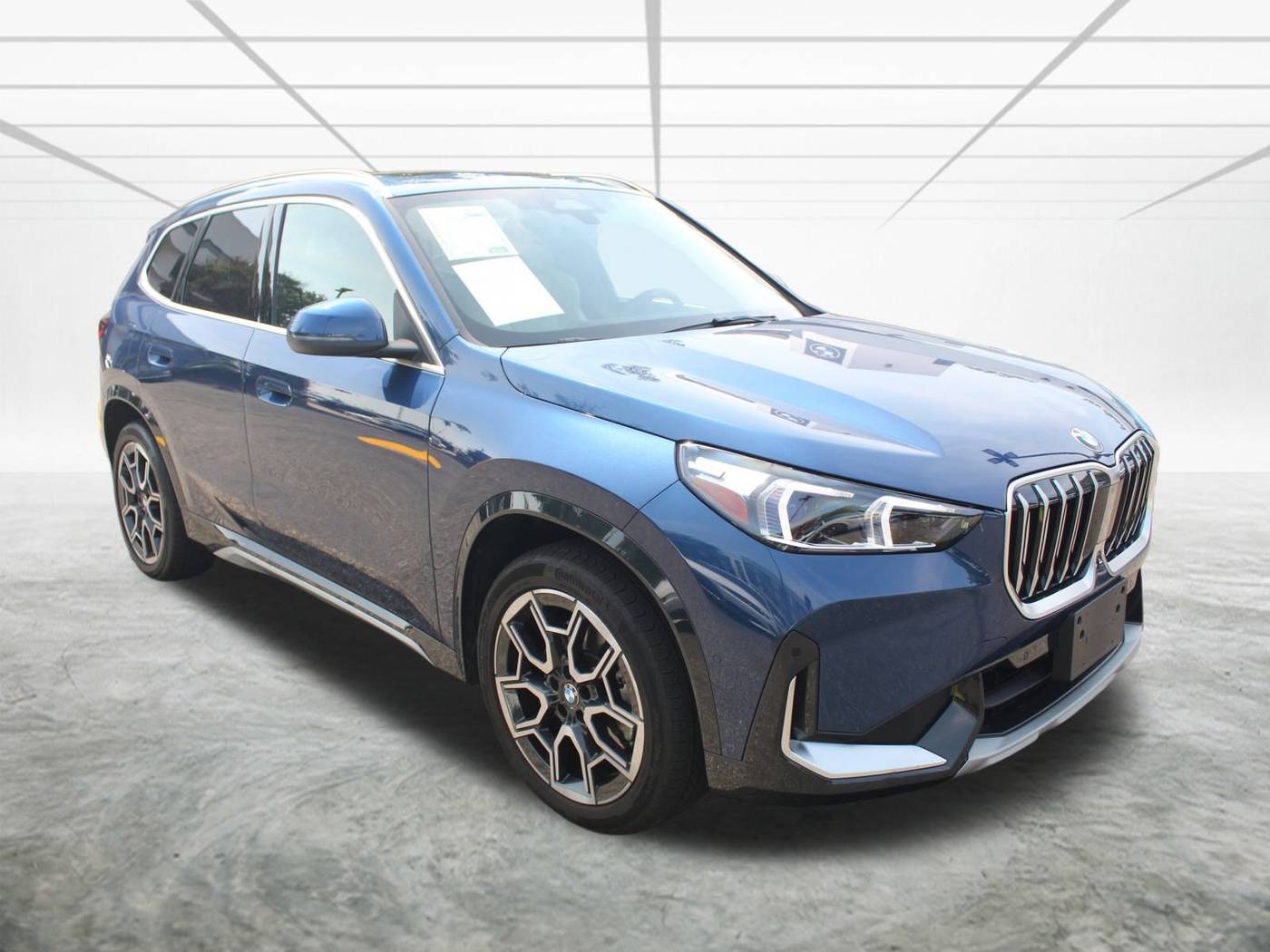2025 BMW X1 28i — SUV — 8,679 mi — Alexandria, VA