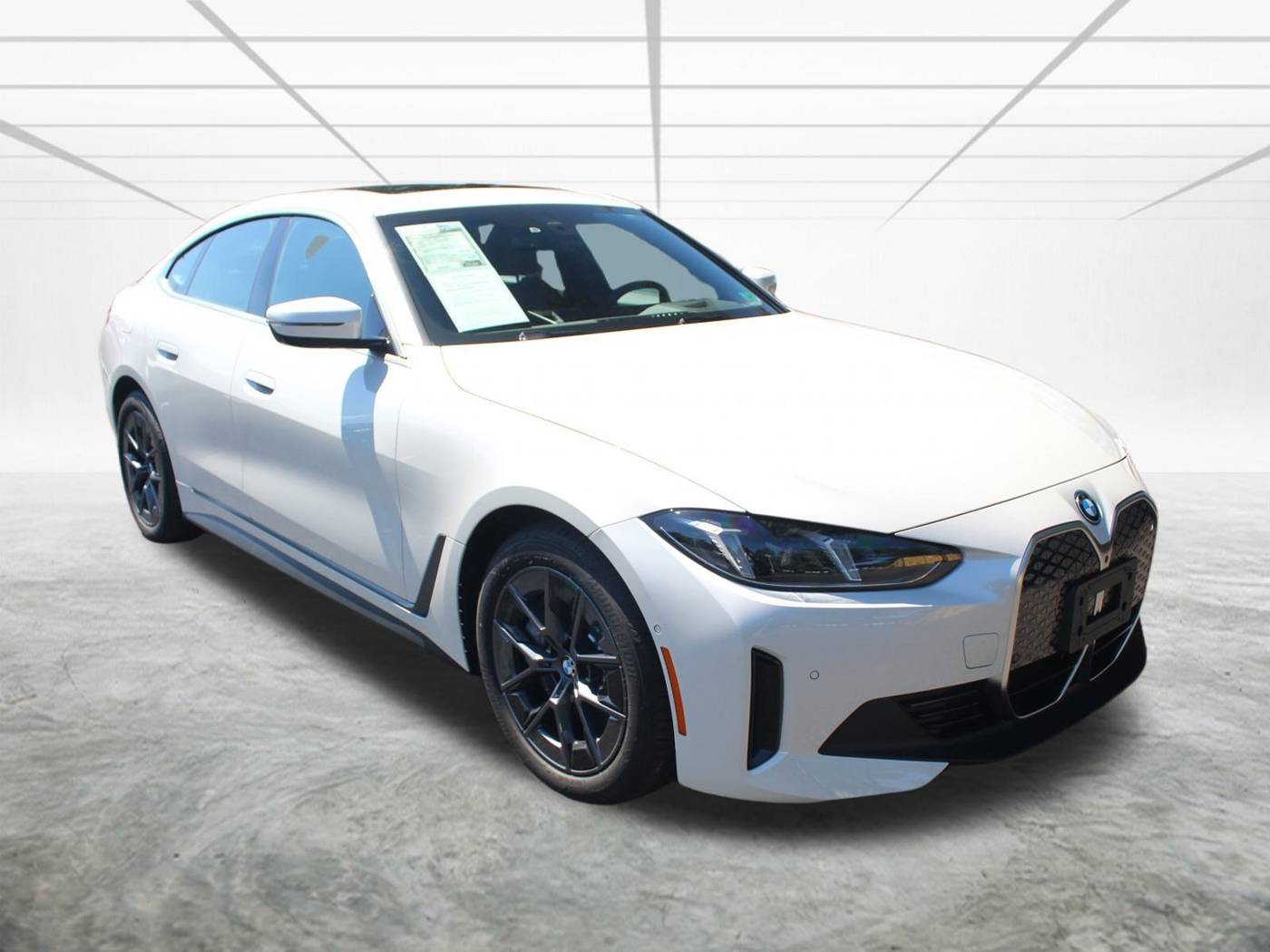 2025 BMW i4 xDrive40 — Sedan — 383 mi — Alexandria, VA