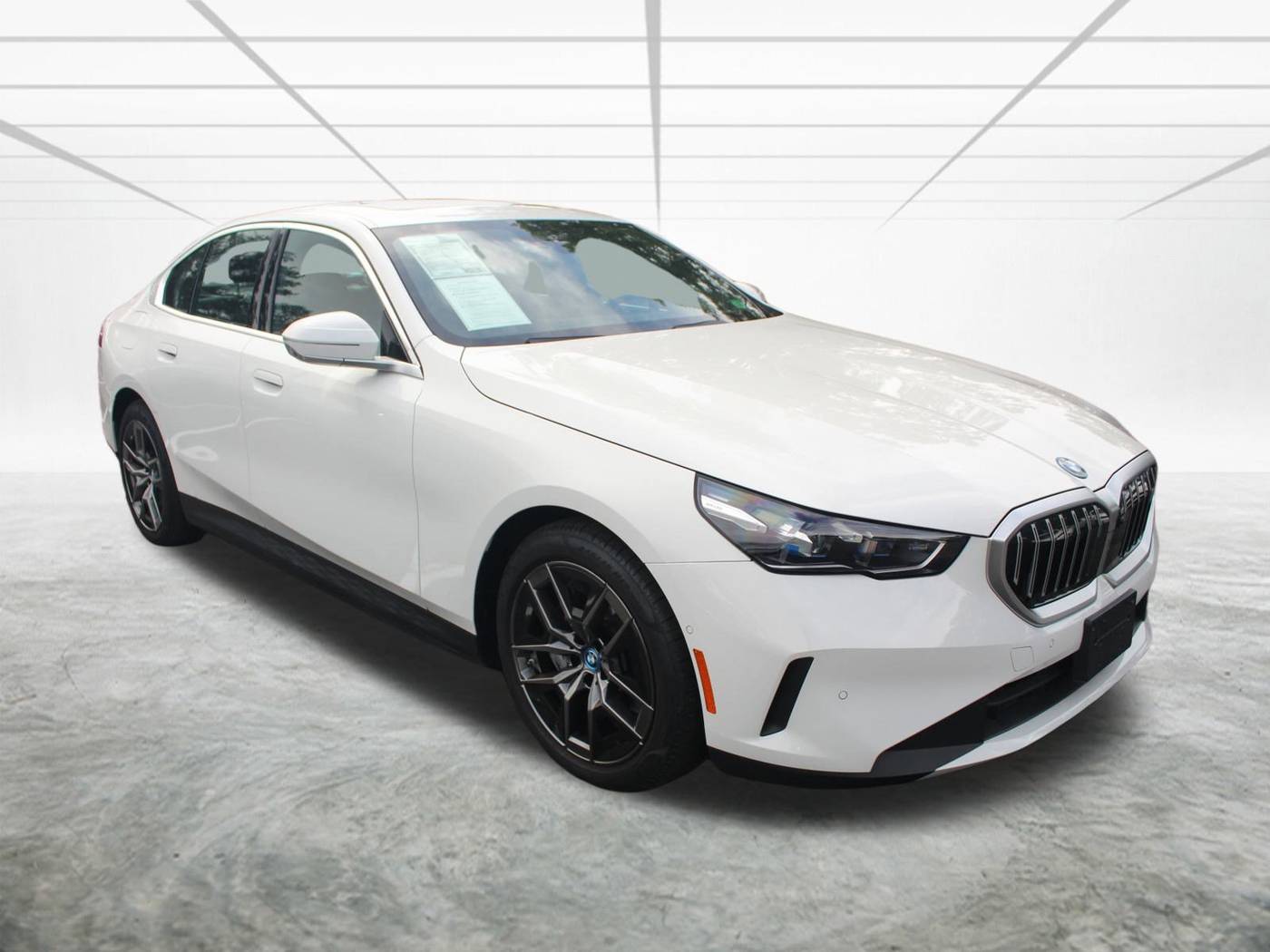 2025 BMW i5 xDrive40 — Sedan — 4,420 mi — Alexandria, VA