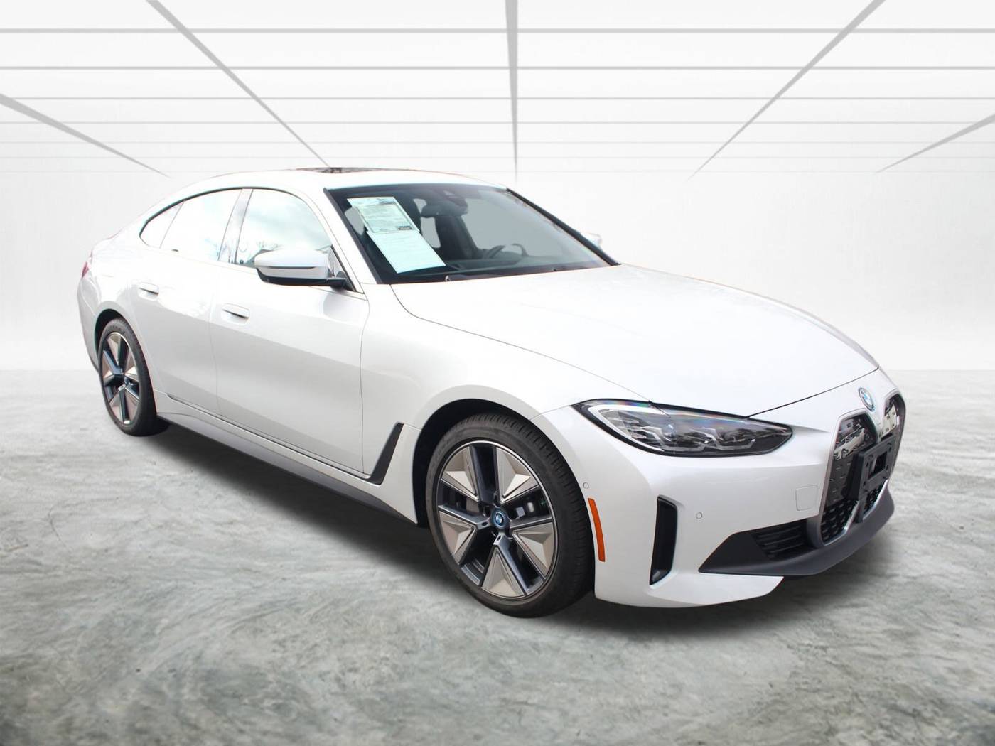 2024 BMW i4 eDrive40 — Sedan — 5,425 mi — Alexandria, VA