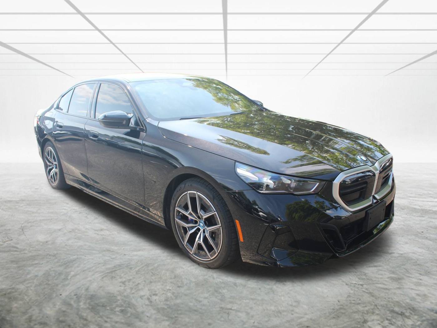2024 BMW i5 M60 — Sedan — 21,954 mi — Alexandria, VA