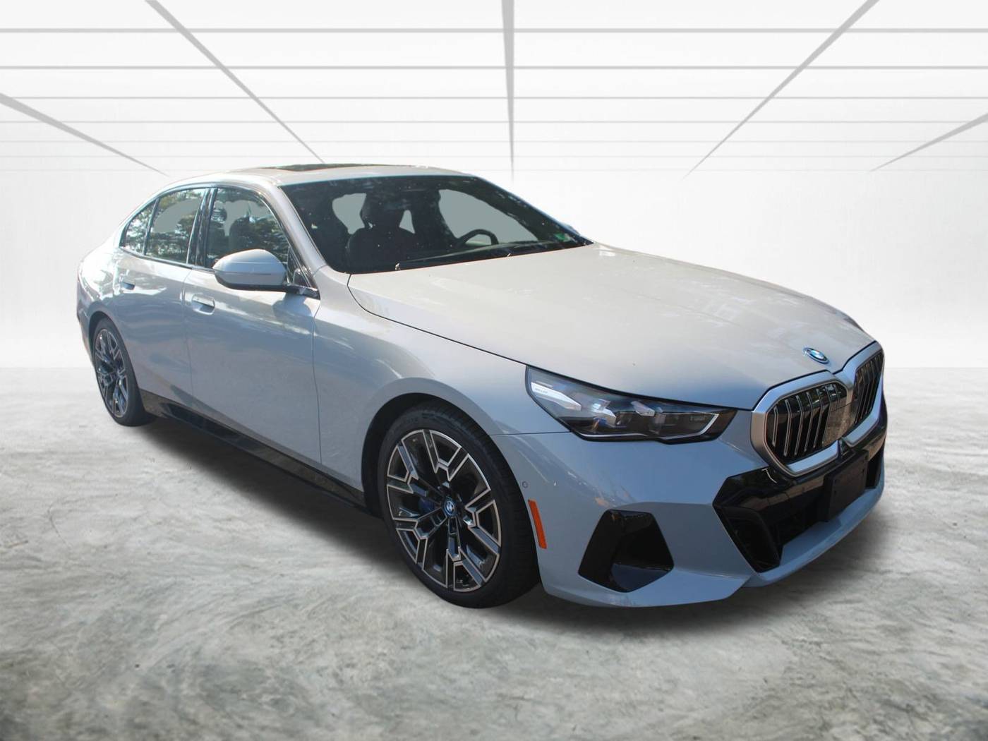 2025 BMW i5 xDrive40 — Sedan — 4,716 mi — Alexandria, VA