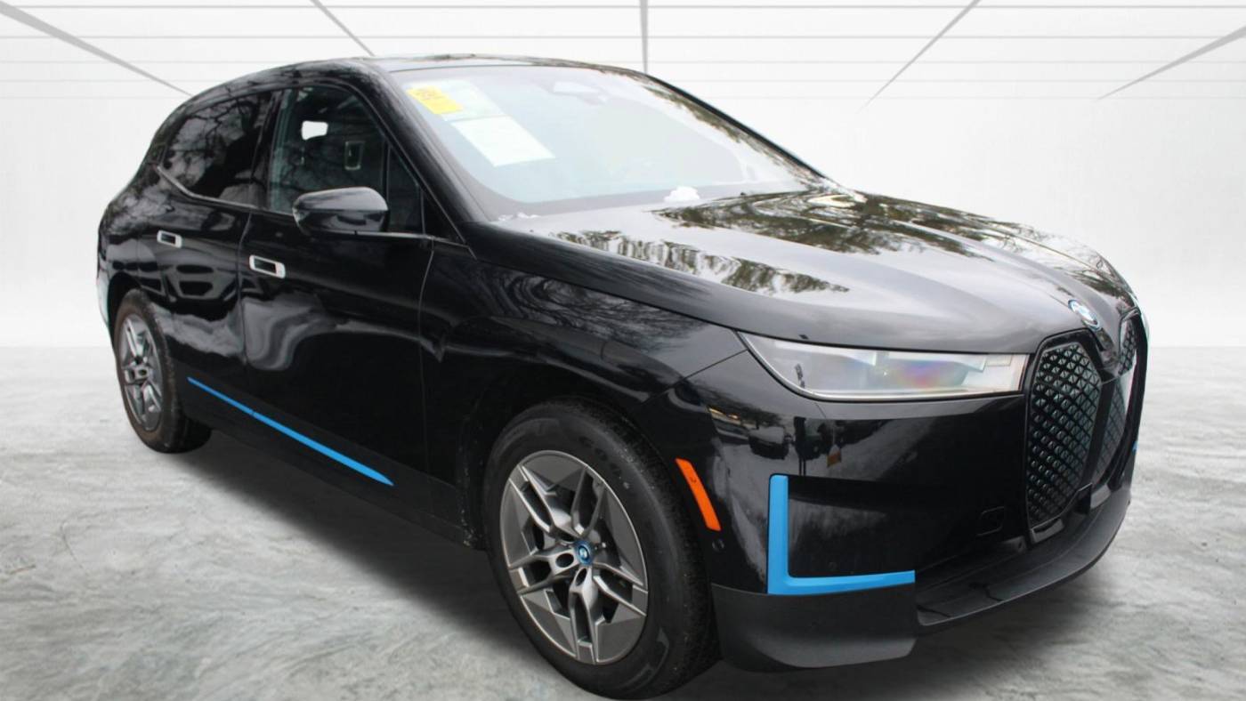 2023 BMW iX xDrive50 — SUV — 26,303 mi — Alexandria, VA