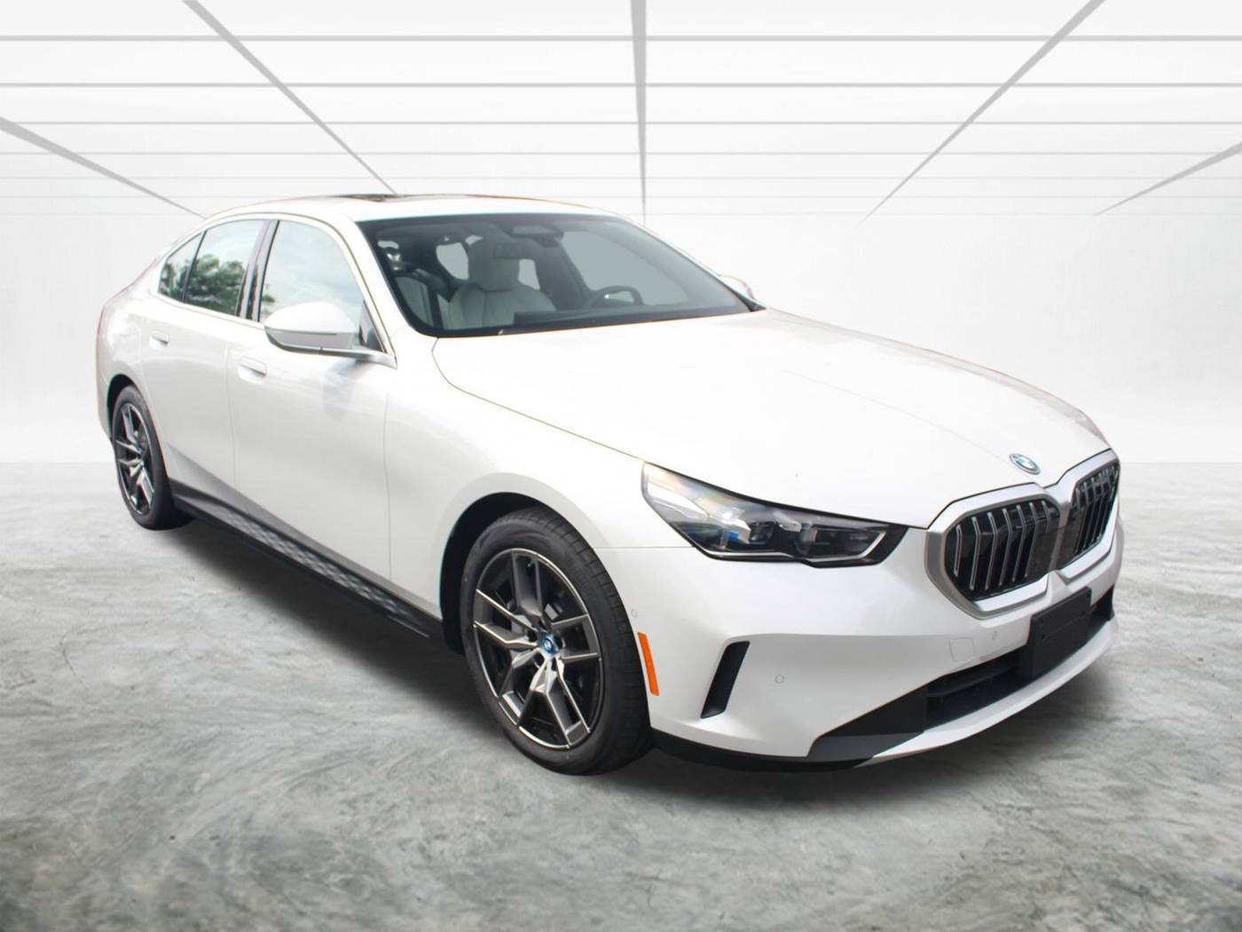2025 BMW i5 xDrive40 — Sedan — 4,342 mi — Alexandria, VA