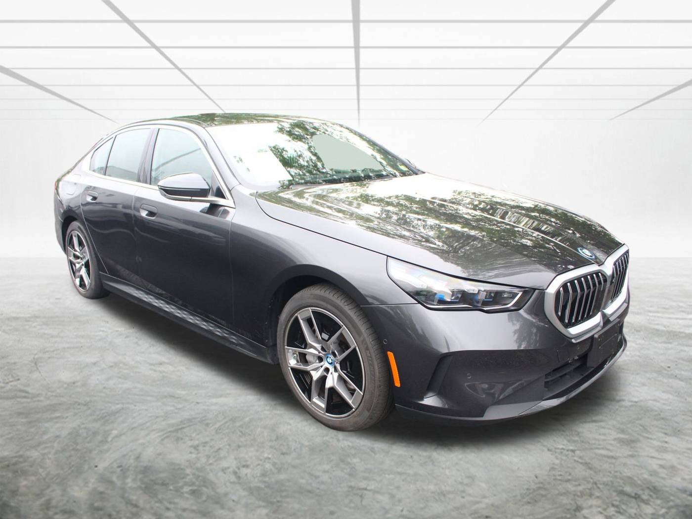 2024 BMW i5 eDrive40 — Sedan — 11,551 mi — Alexandria, VA
