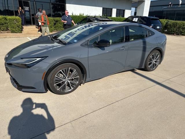 2023 Toyota Prius XLE — Hatchback — 16,897 mi — Plano, TX