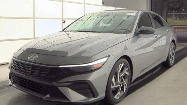 2025 Hyundai Elantra SEL Sport — Sedan — 4,522 mi — Plano, TX