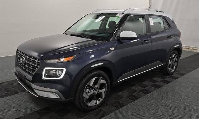 2024 Hyundai Venue Limited — SUV — 4,562 mi — Plano, TX