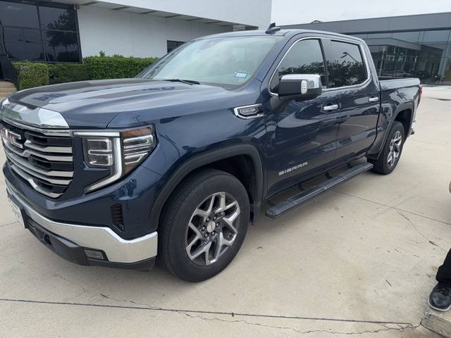 2022 GMC Sierra 1500 SLT — Pickup Truck — 37,743 mi — Plano, TX