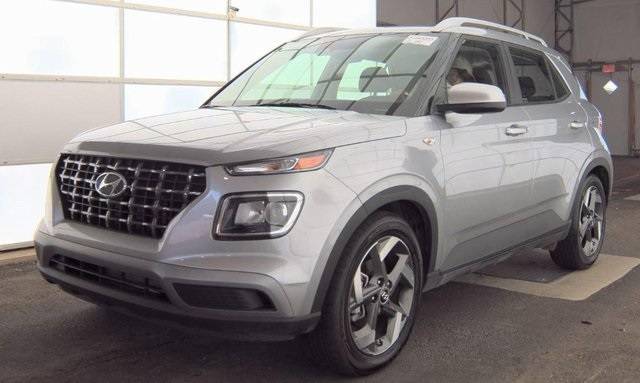 2024 Hyundai Venue SEL — SUV — 4,280 mi — Plano, TX