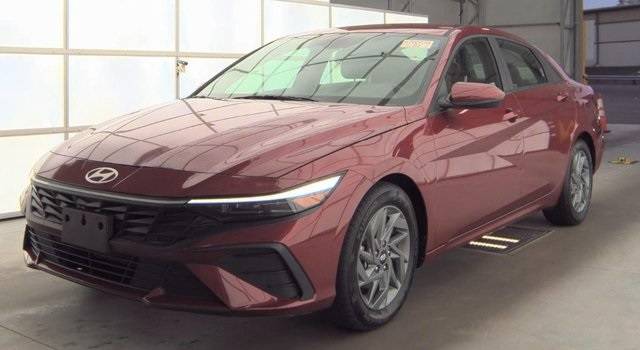 2024 Hyundai Elantra SEL — Sedan — 8,130 mi — Plano, TX