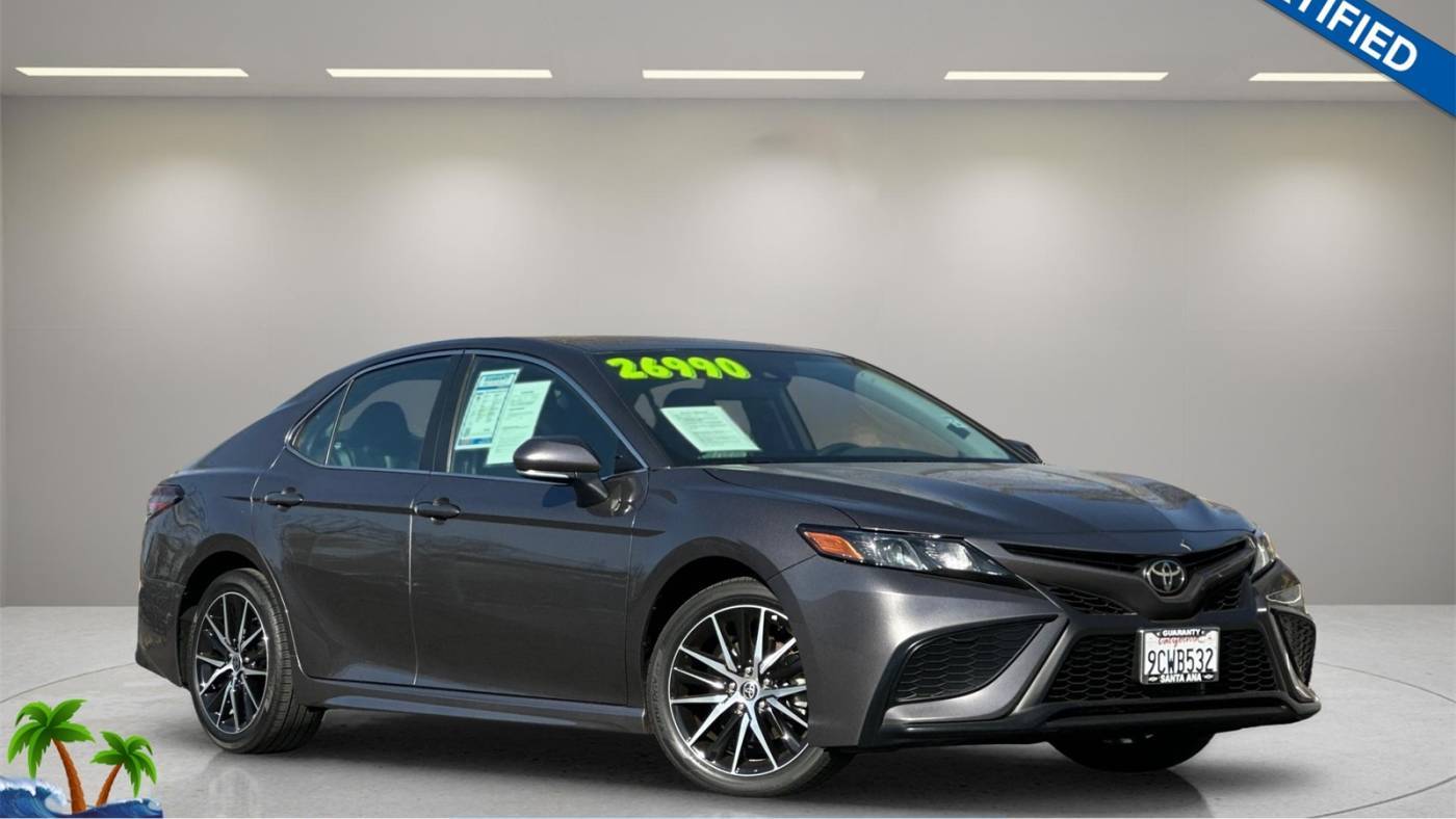 2023 Toyota Camry SE — Sedan — 19,693 mi — Santa Ana, CA