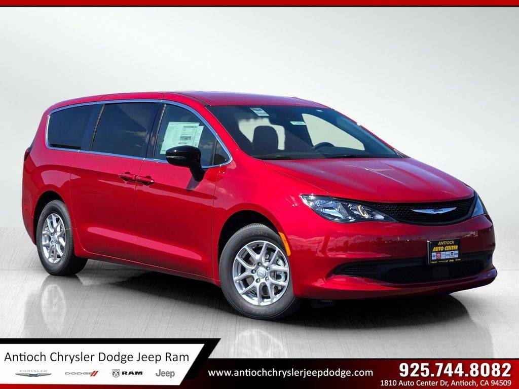 2026 Chrysler Voyager LX