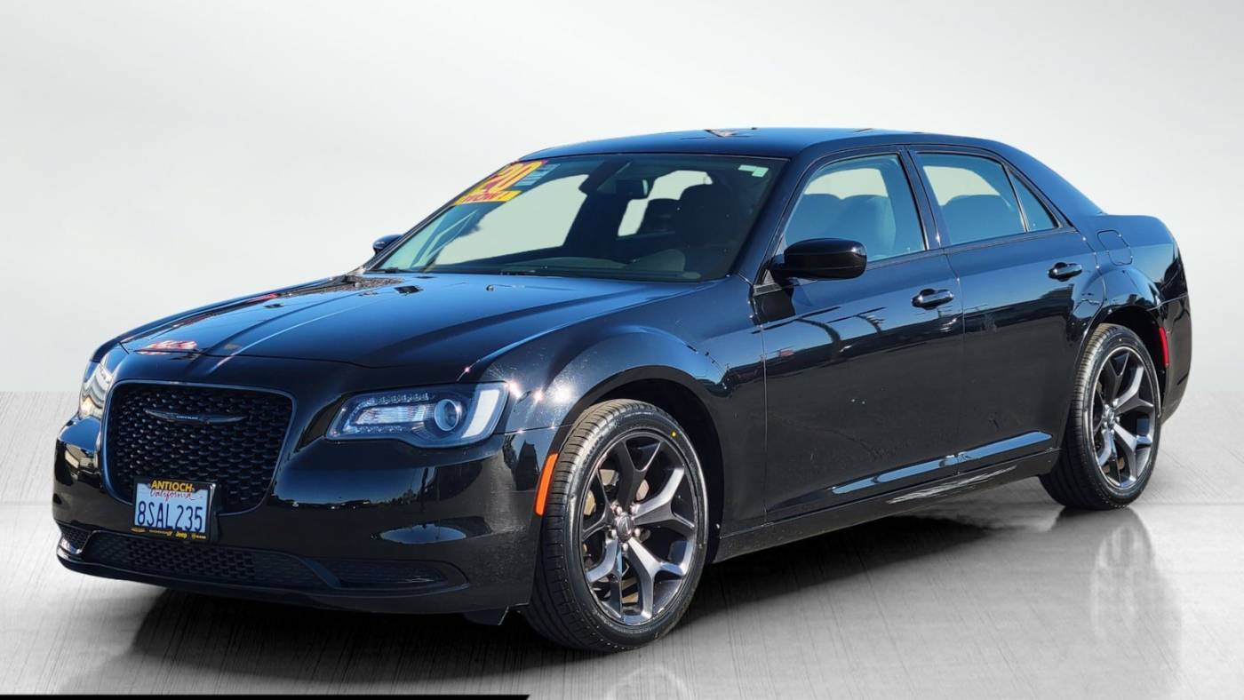 2020 Chrysler 300 Touring — Sedan — 26,624 mi — Antioch, CA