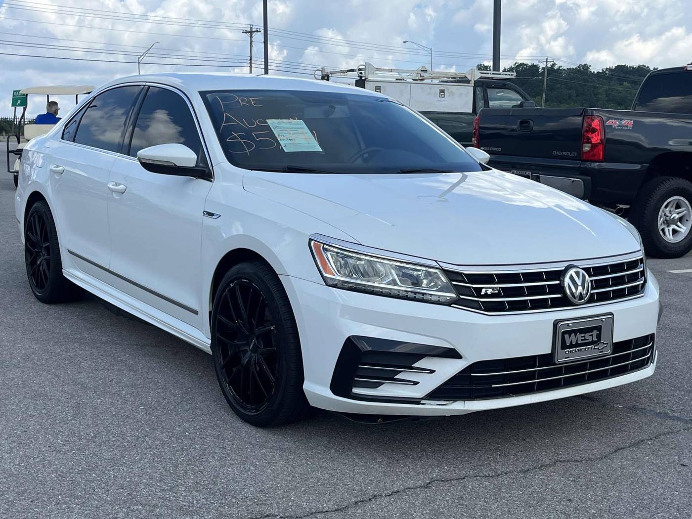2017 Volkswagen Passat R-Line — Sedan — 180,511 mi — Alcoa, TN