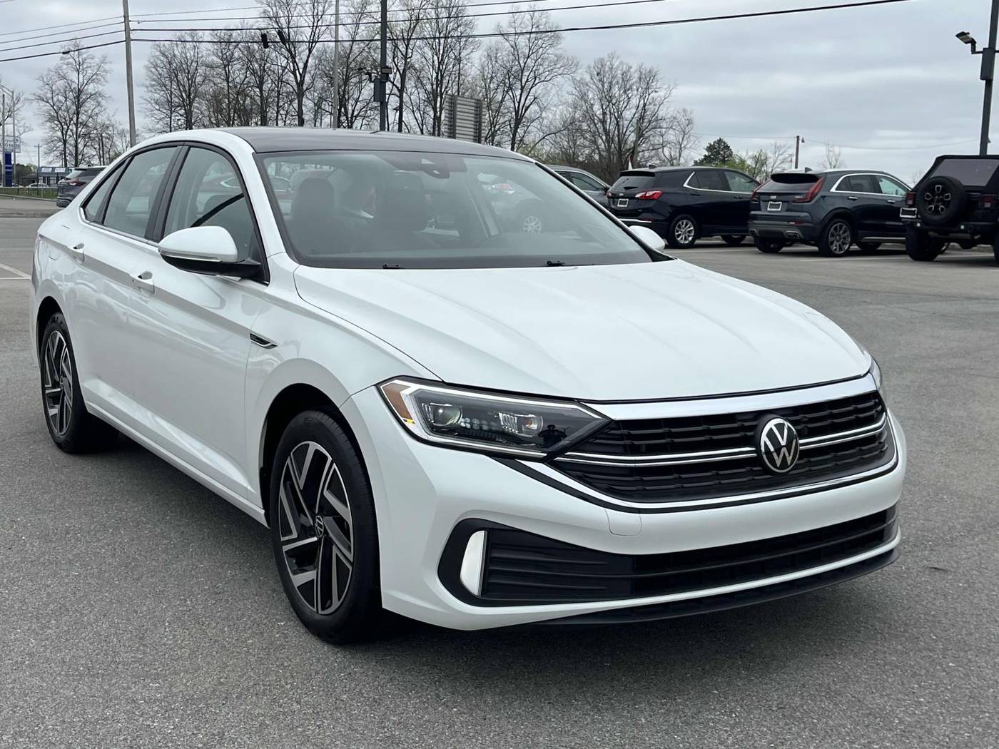 2023 Volkswagen Jetta SEL — Sedan — 38,504 mi — Alcoa, TN