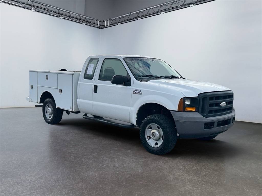 2006 Ford Super Duty F-250 XL — Pickup Truck — 123,476 mi — Alcoa, TN