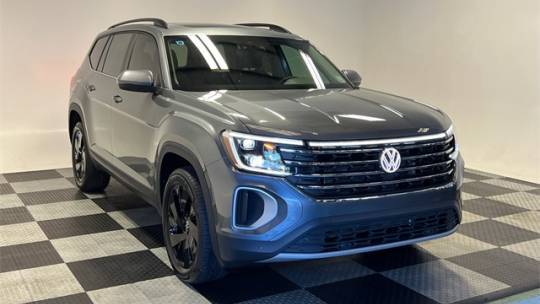 2025 Volkswagen Atlas SE with Technology — SUV — 16,275 mi — Union City, GA