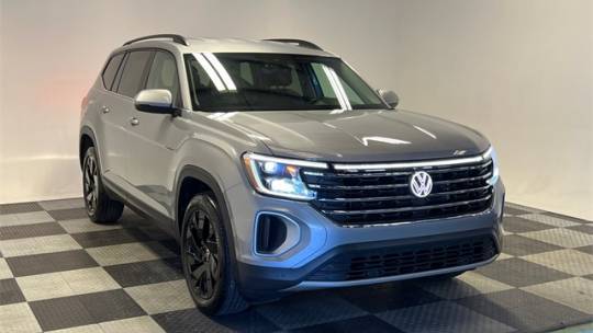 2024 Volkswagen Atlas SE with Technology — SUV — 18,251 mi — Union City, GA