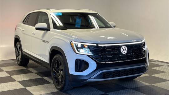 2024 Volkswagen Atlas Cross Sport SE with Technology — SUV — 25,428 mi — Union City, GA
