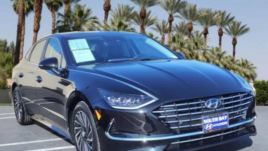 2023 Hyundai Sonata Hybrid Limited — Sedan — 8,090 mi — Torrance, CA