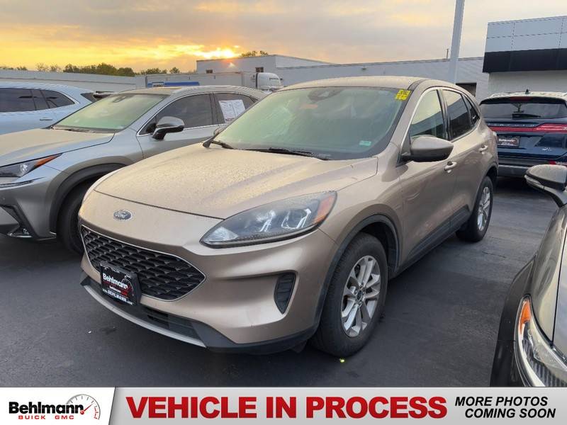 2020 Ford Escape SE — SUV — 121,665 mi — Troy, MO