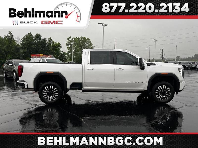 2024 GMC Sierra 2500HD Denali Ultimate — Pickup Truck — 13,351 mi — Troy, MO
