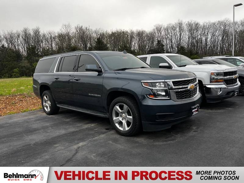 2020 Chevrolet Suburban LT — SUV — 103,000 mi — Troy, MO