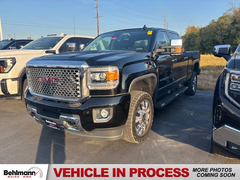 2016 GMC Sierra 2500HD Denali — Pickup Truck — 123,397 mi — Troy, MO