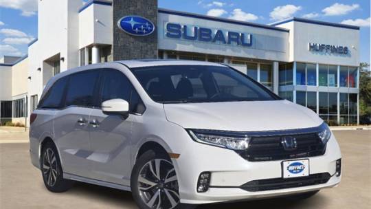 2024 Honda Odyssey Touring — Minivan — 11,235 mi — Corinth, TX