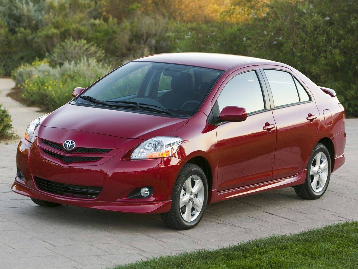 2007 Toyota Yaris Base — Sedan — 108,776 mi — Corinth, TX