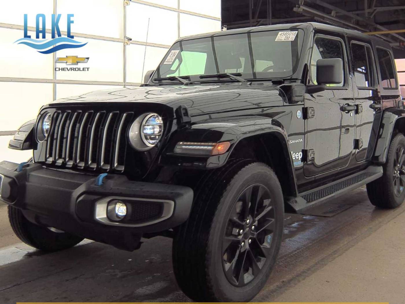 2022 Jeep Wrangler Sahara 4xe — SUV — 34,763 mi — Milwaukee, WI