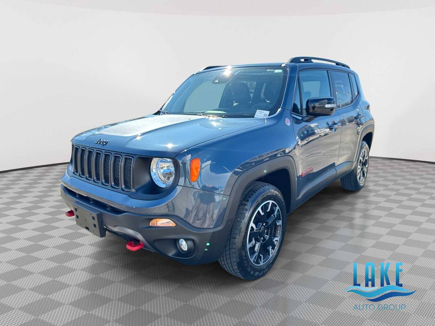 2023 Jeep Renegade Trailhawk — SUV — 18,190 mi — Milwaukee, WI