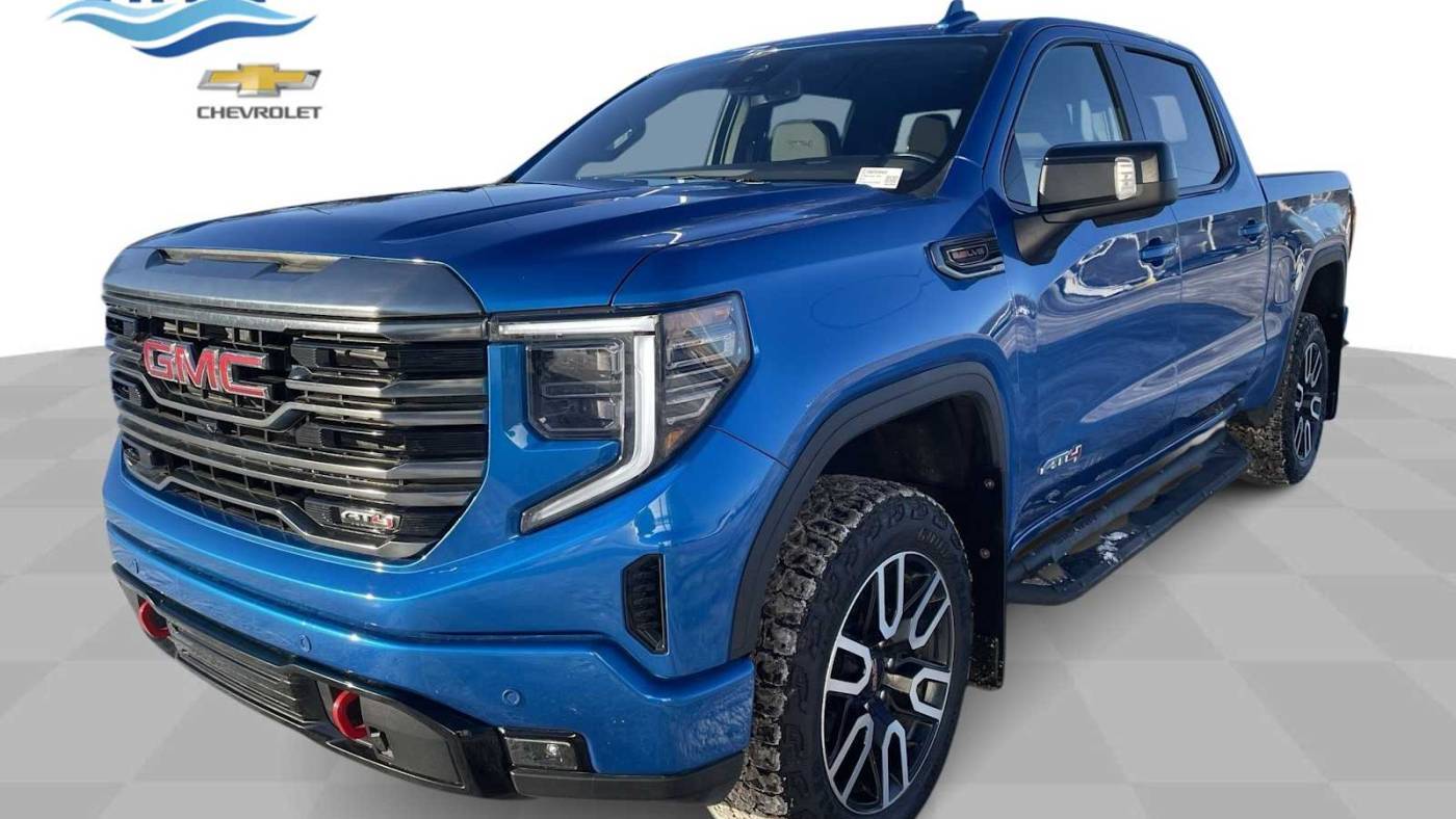 2023 GMC Sierra 1500 AT4 — Pickup Truck — 23,891 mi — Milwaukee, WI