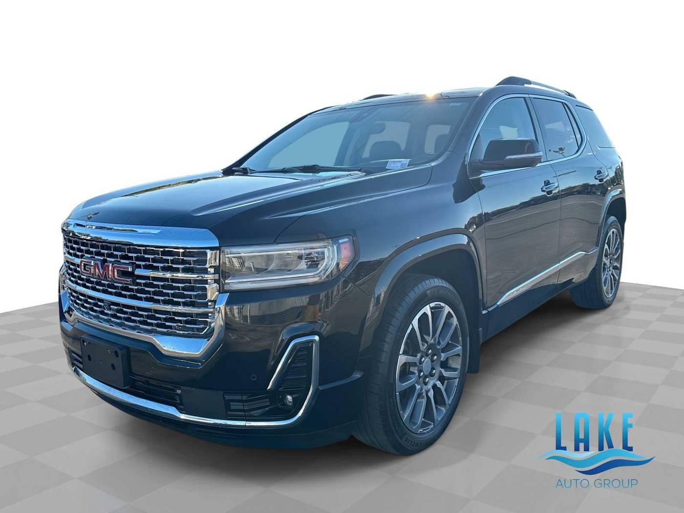 2021 GMC Acadia Denali — SUV — 51,078 mi — Milwaukee, WI