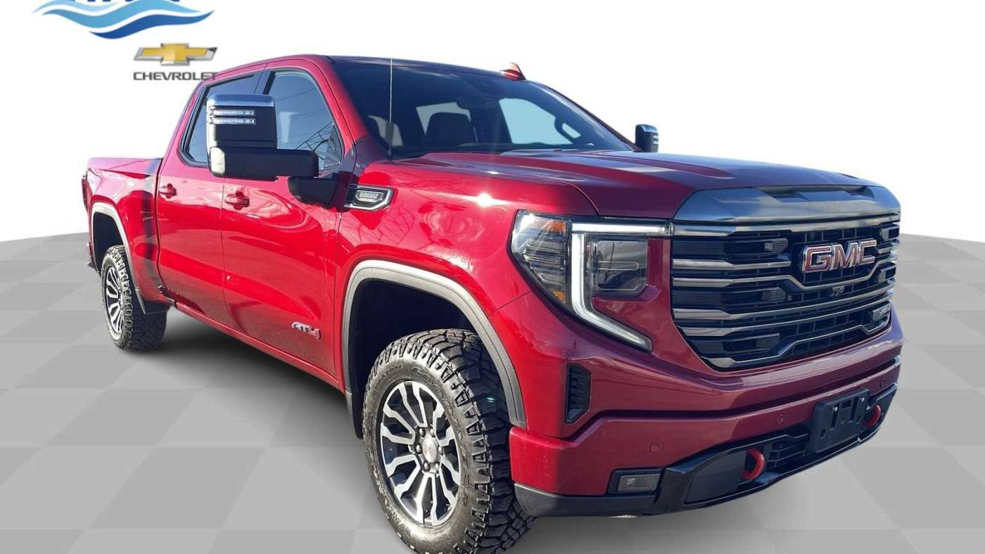 2023 GMC Sierra 1500 AT4 — Pickup Truck — 31,295 mi — Milwaukee, WI