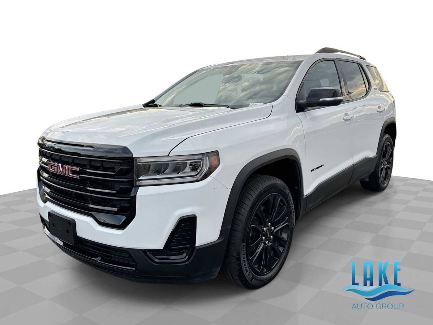 2023 GMC Acadia SLE — SUV — 24,350 mi — Milwaukee, WI