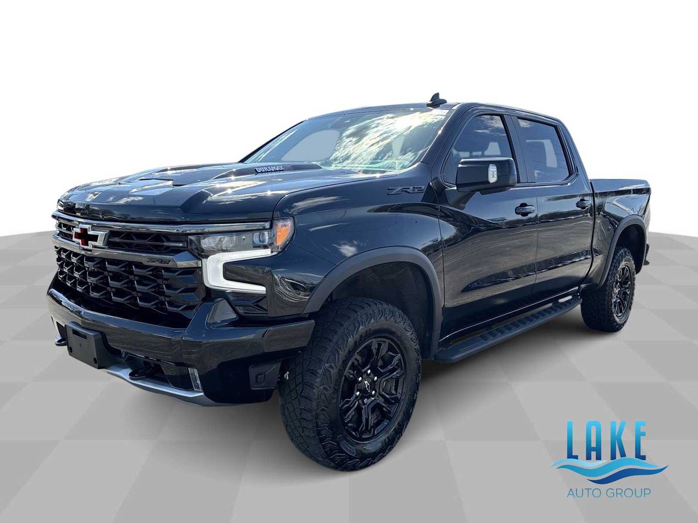 2024 Chevrolet Silverado 1500 ZR2 — Pickup Truck — 24,062 mi — Milwaukee, WI