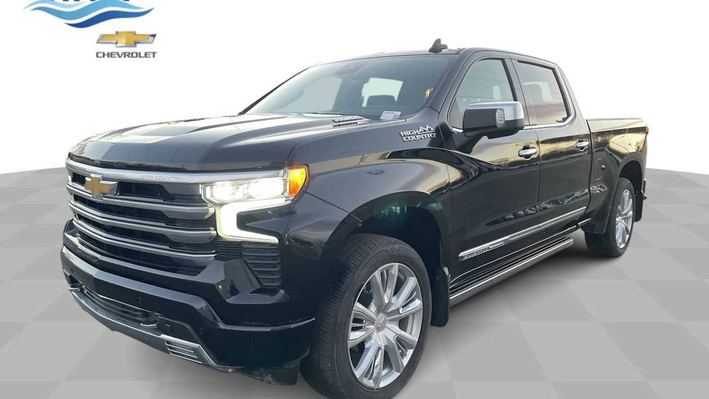 2023 Chevrolet Silverado 1500 High Country — Pickup Truck — 11,536 mi — Milwaukee, WI