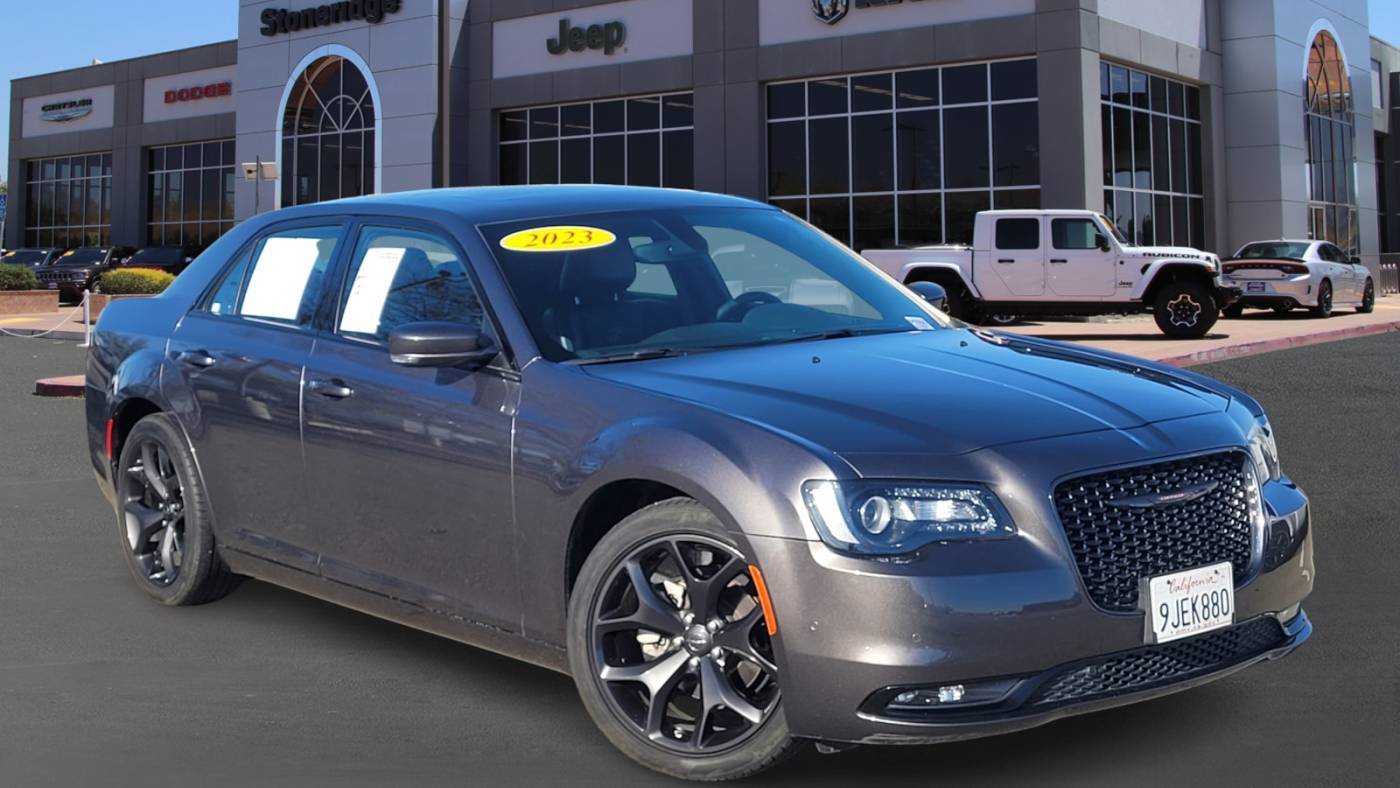 2023 Chrysler 300 S — Sedan — 21,637 mi — Pleasanton, CA