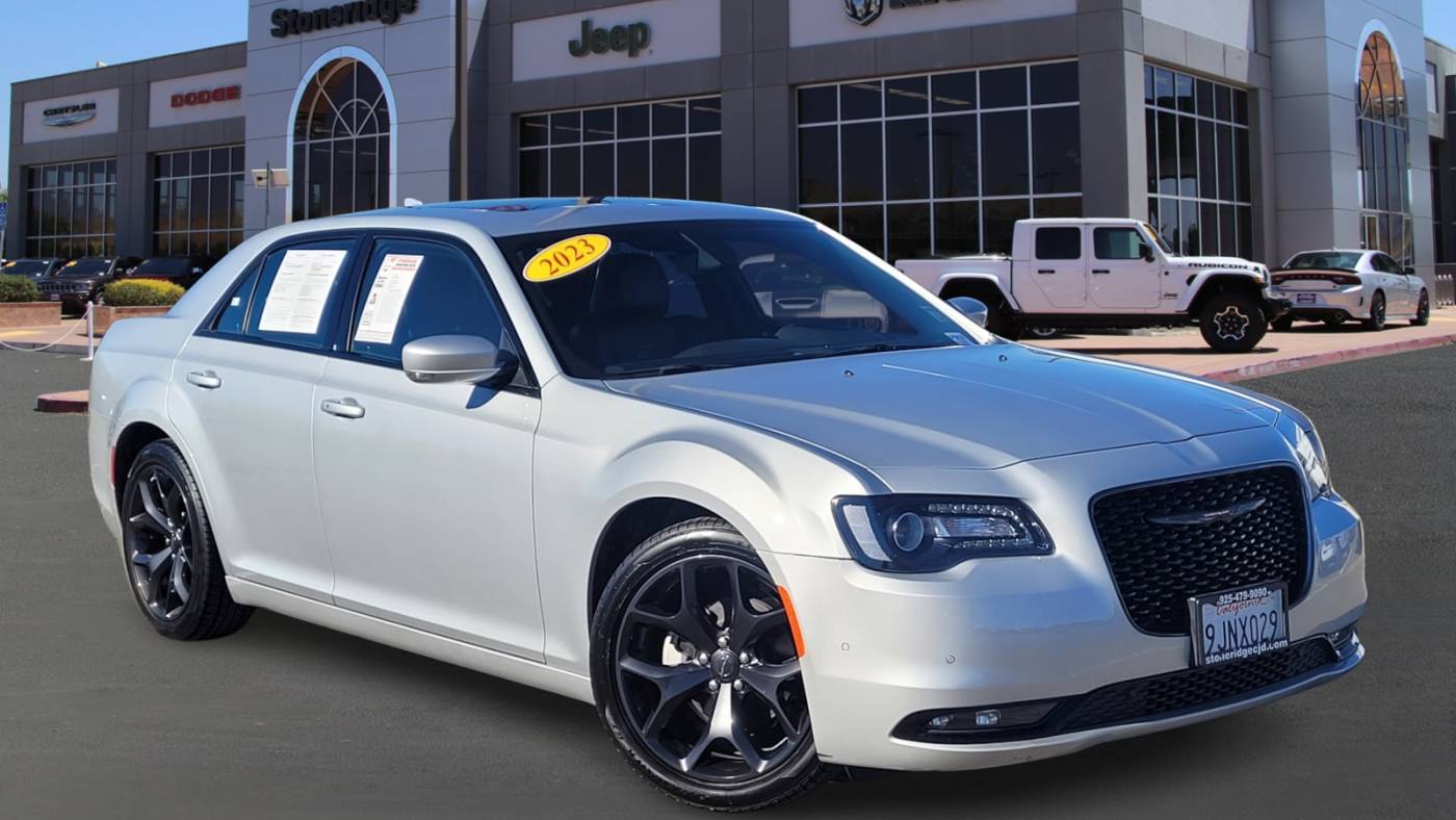 2023 Chrysler 300 S — Sedan — 22,839 mi — Pleasanton, CA