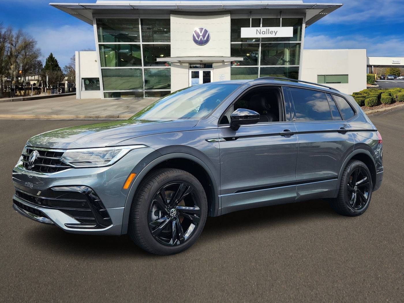 2024 Volkswagen Tiguan SE R-Line Black — SUV — 25,599 mi — Alpharetta, GA
