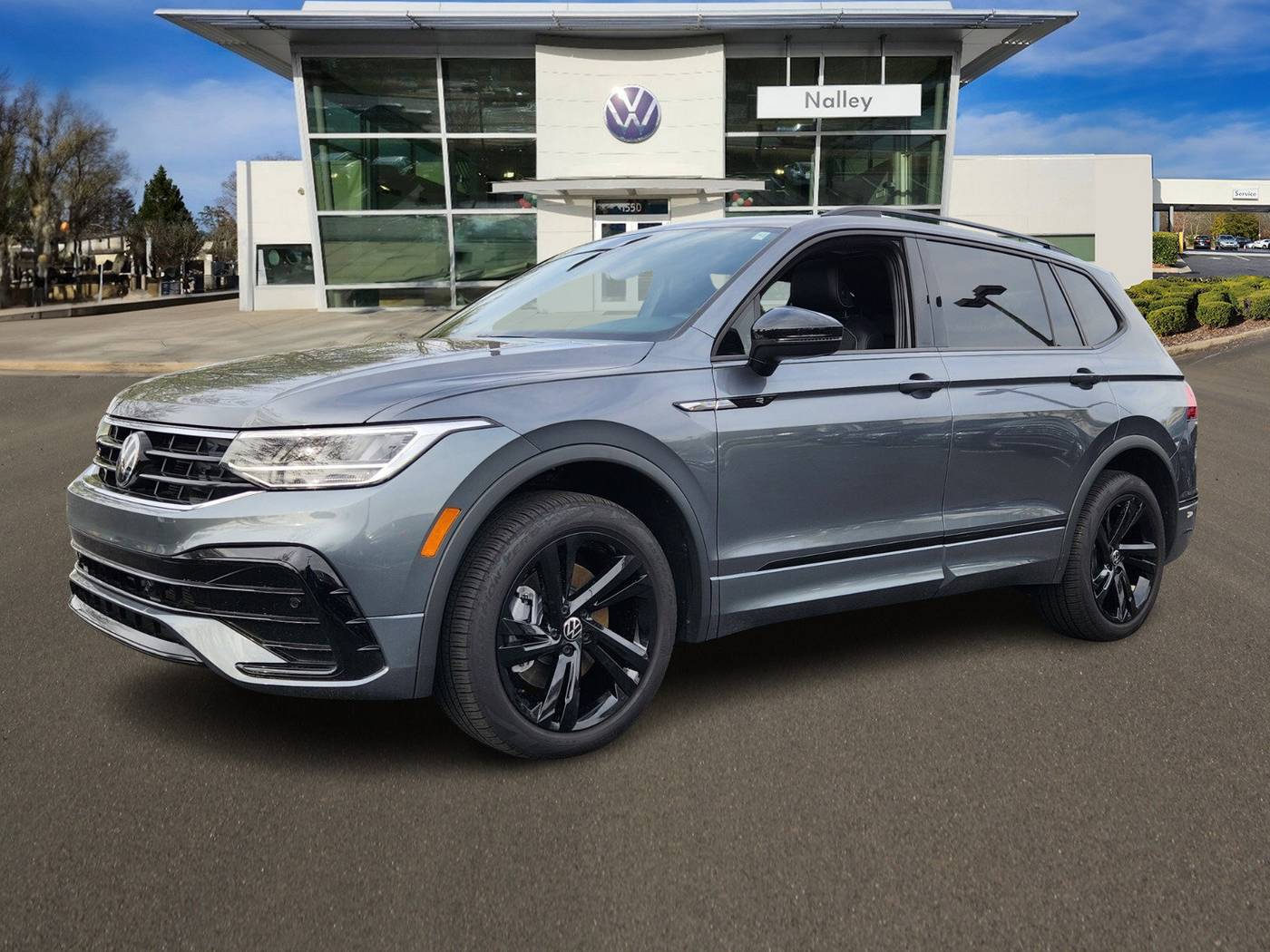 2024 Volkswagen Tiguan SE R-Line Black — SUV — 24,630 mi — Alpharetta, GA
