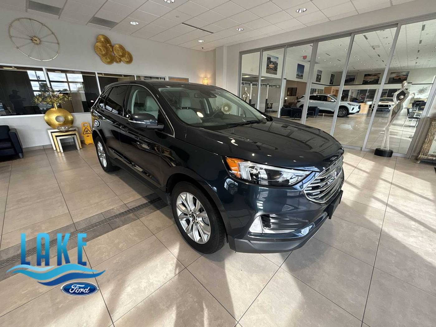 2024 Ford Edge Titanium — SUV — 25,928 mi — Milwaukee, WI