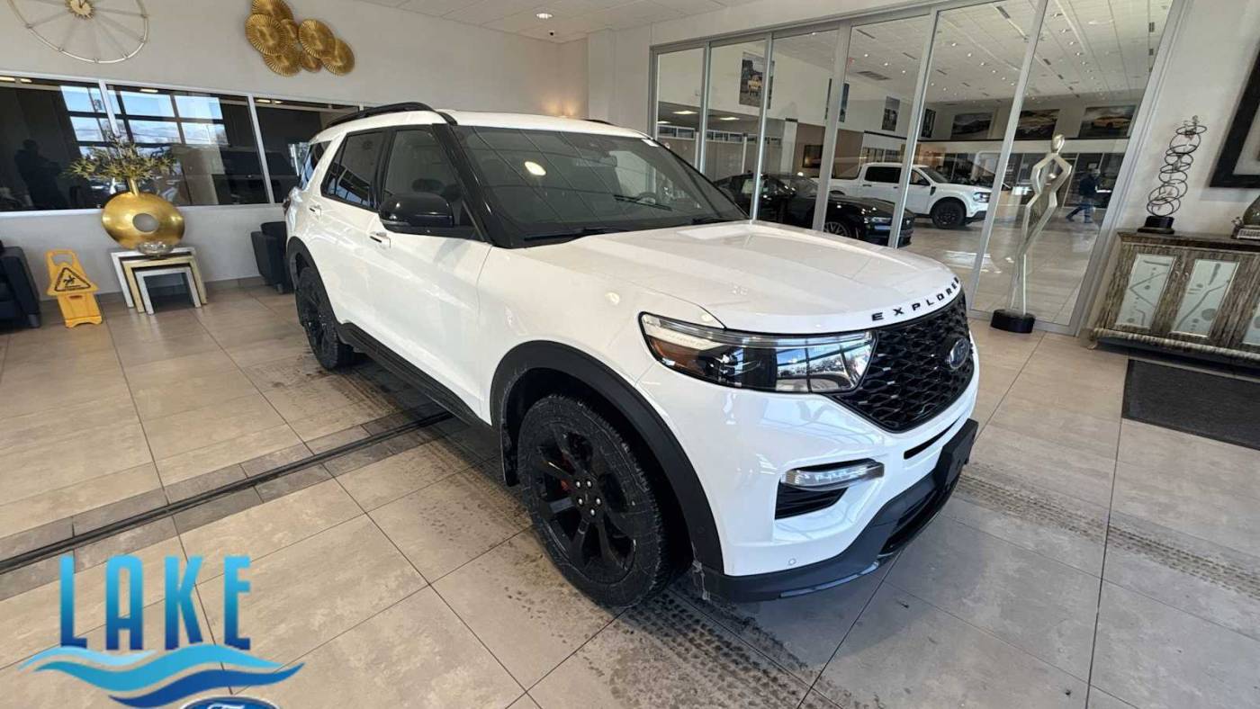 2022 Ford Explorer ST — SUV — 39,430 mi — Milwaukee, WI