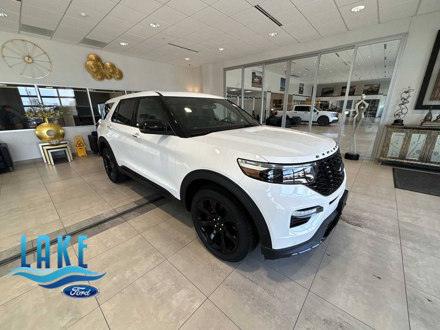 2021 Ford Explorer ST — SUV — 38,788 mi — Milwaukee, WI
