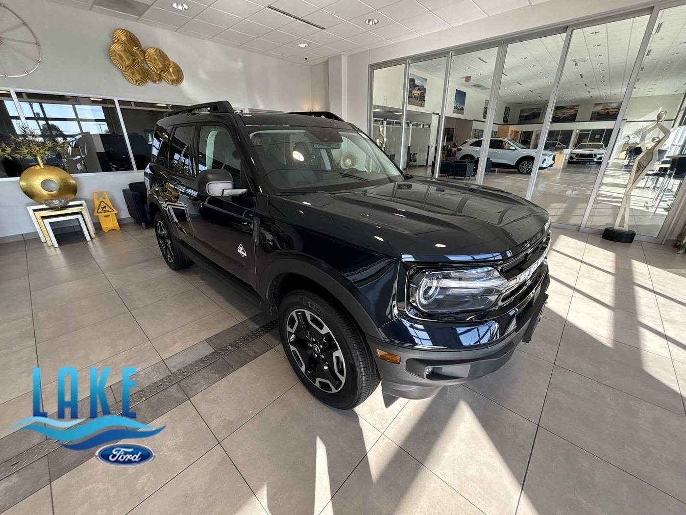 2023 Ford Bronco Sport Outer Banks — SUV — 9,520 mi — Milwaukee, WI