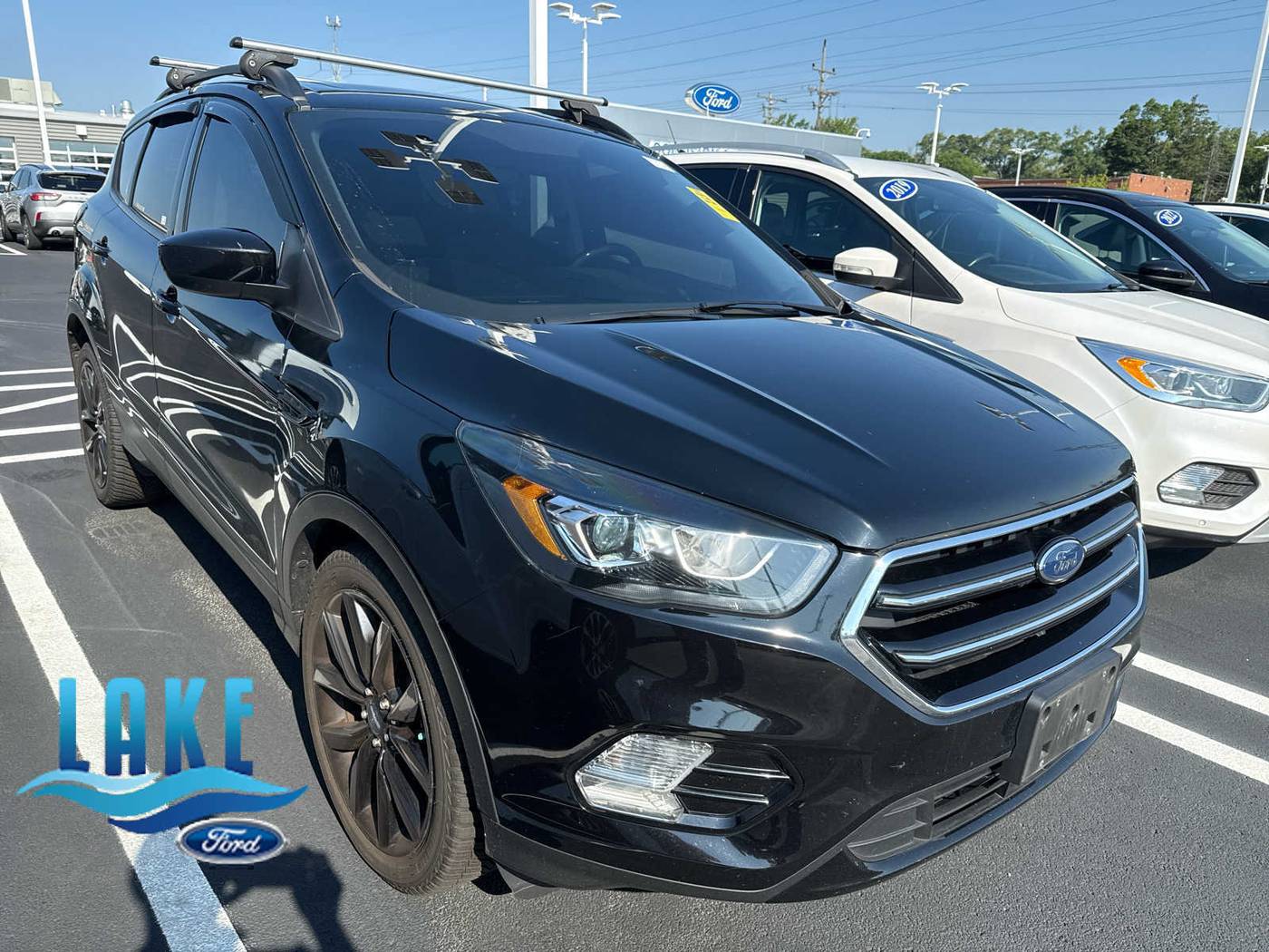 2017 Ford Escape SE — SUV — 61,832 mi — Milwaukee, WI