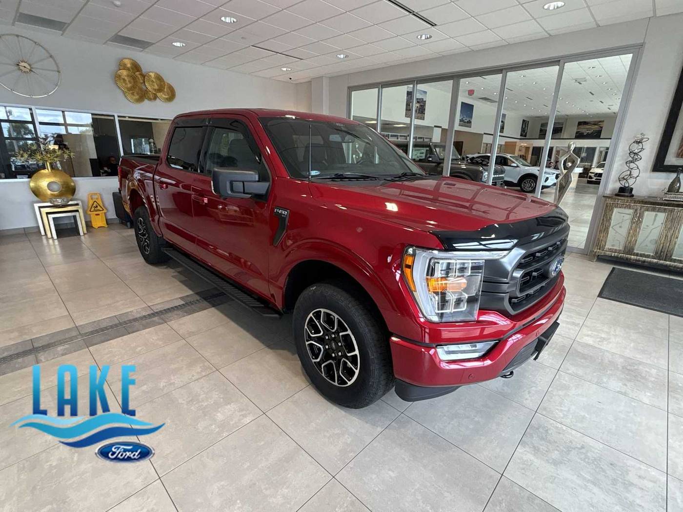 2022 Ford F-150 XLT — Pickup Truck — 43,165 mi — Milwaukee, WI