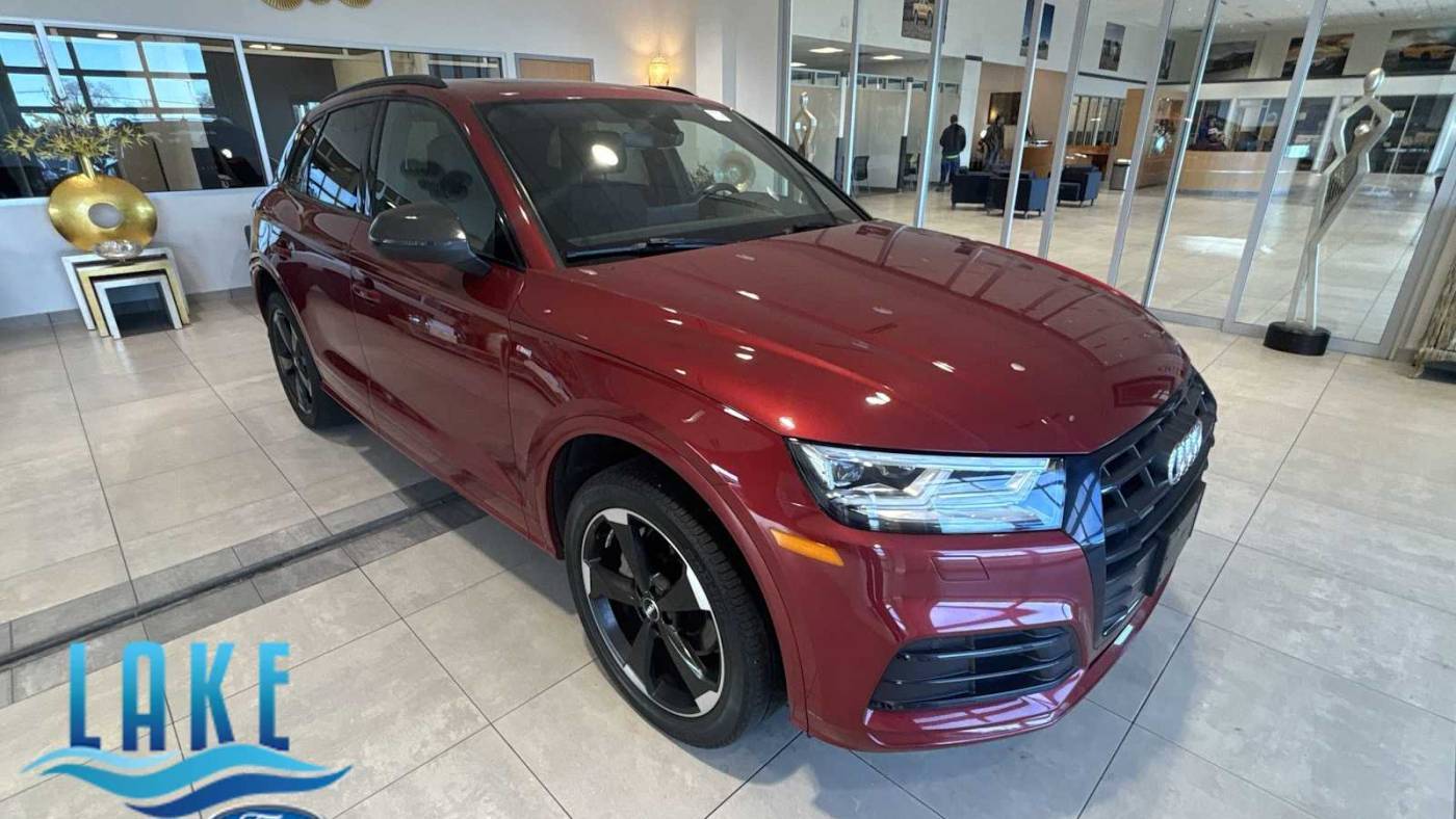 2020 Audi Q5 Titanium Premium Plus — SUV — 26,050 mi — Milwaukee, WI